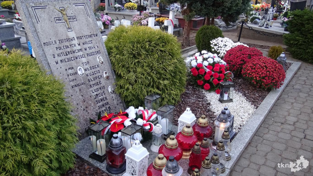 Fałków: Wspomnieniem o żołnierzach i koncertem uczcili Święto Niepodległości [wideo, zdjęcia]