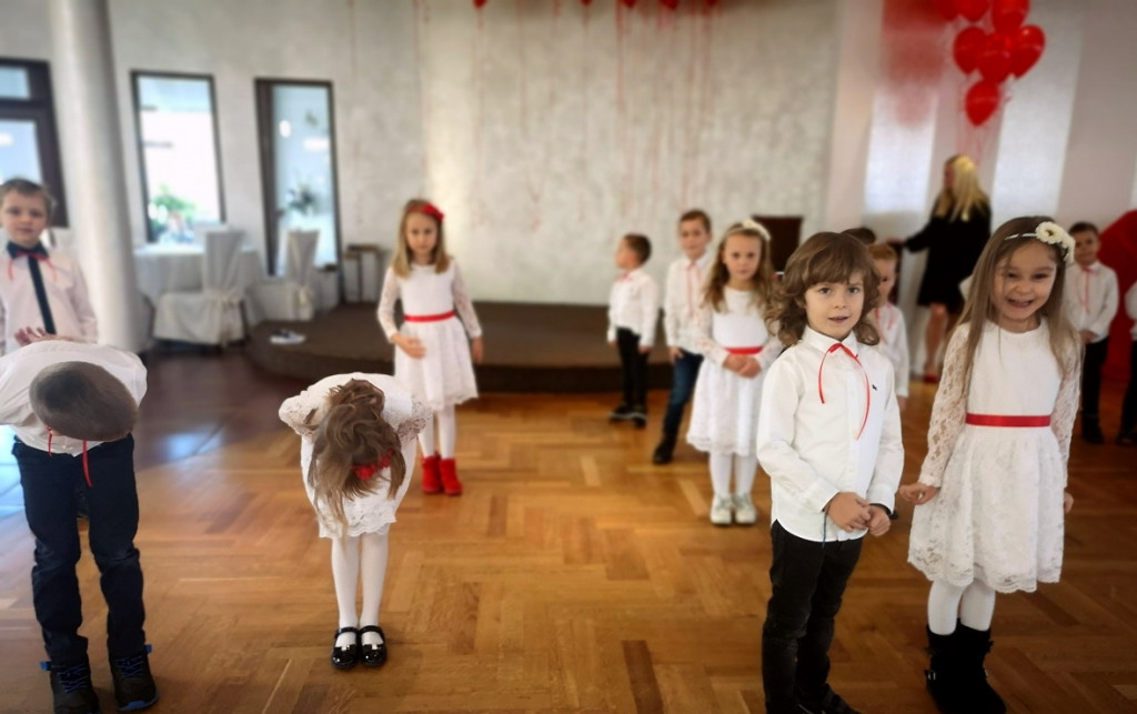 Przedszkola pamiętają o Święcie Niepodległości [fotogaleria]
