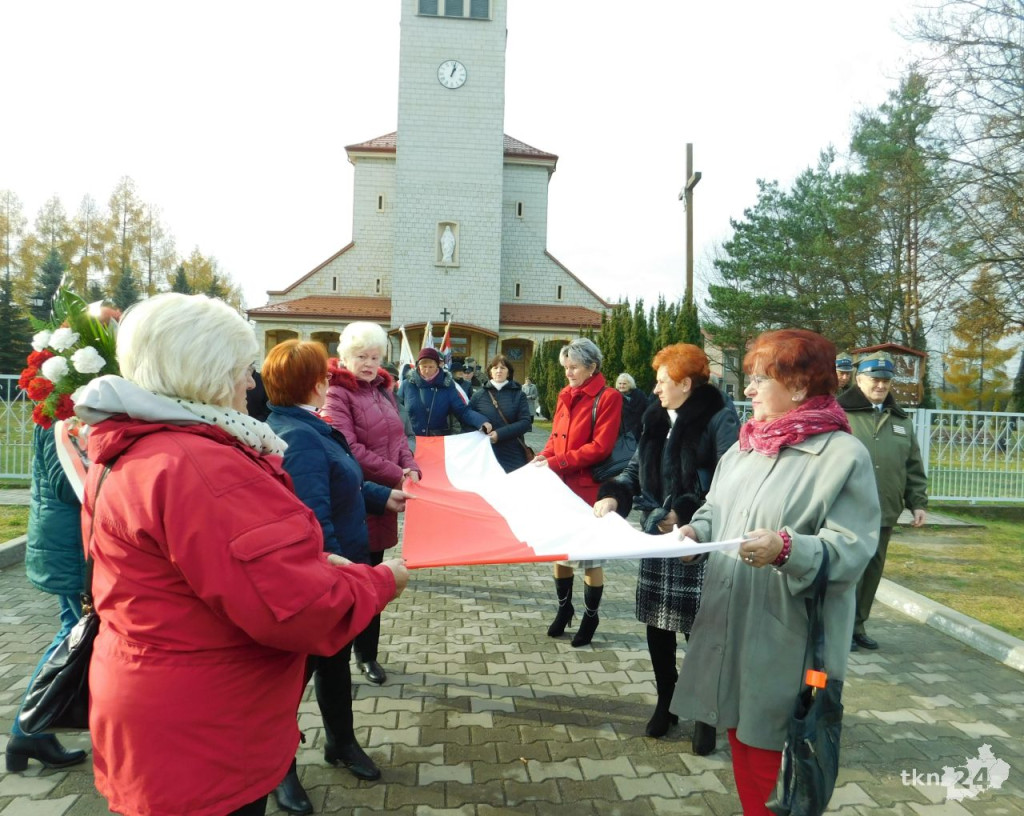 Stąporków: Uroczystości i świetny koncert na Święto Niepodległości [wideo, zdjęcia]