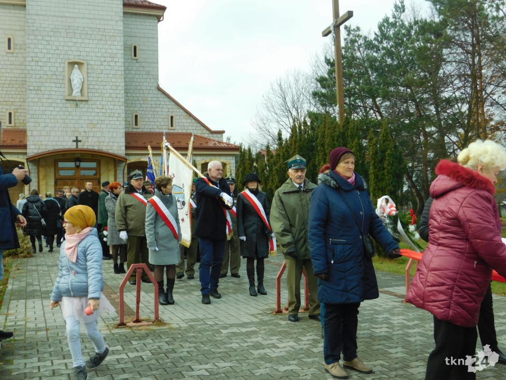 Stąporków: Uroczystości i świetny koncert na Święto Niepodległości [wideo, zdjęcia]