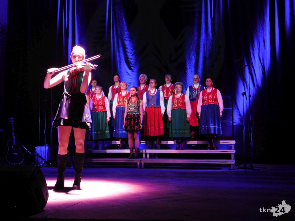 Stąporków: Uroczystości i świetny koncert na Święto Niepodległości [wideo, zdjęcia]