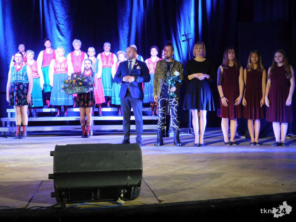 Stąporków: Uroczystości i świetny koncert na Święto Niepodległości [wideo, zdjęcia]
