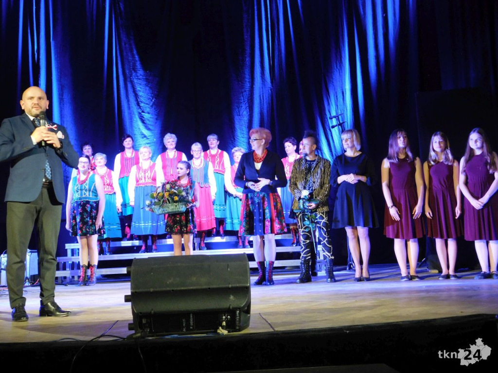 Stąporków: Uroczystości i świetny koncert na Święto Niepodległości [wideo, zdjęcia]