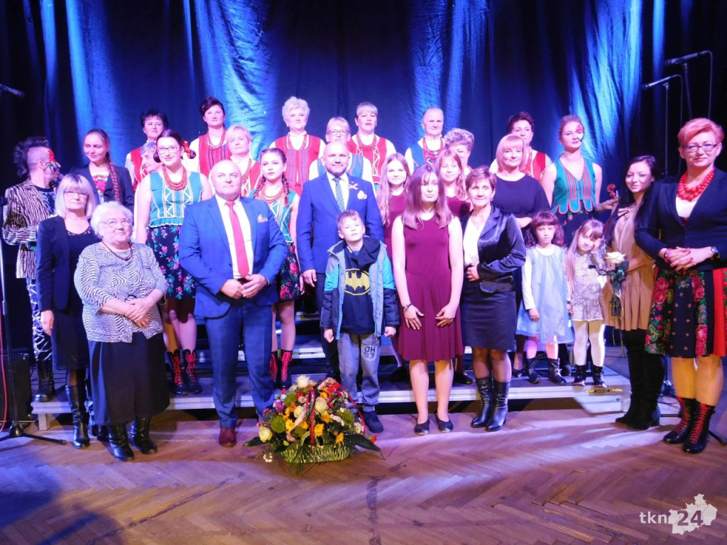 Stąporków: Uroczystości i świetny koncert na Święto Niepodległości [wideo, zdjęcia]