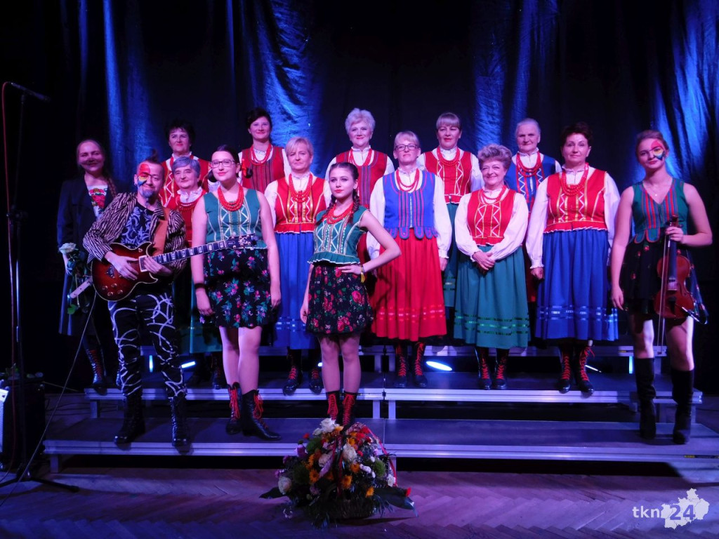 Stąporków: Uroczystości i świetny koncert na Święto Niepodległości [wideo, zdjęcia]