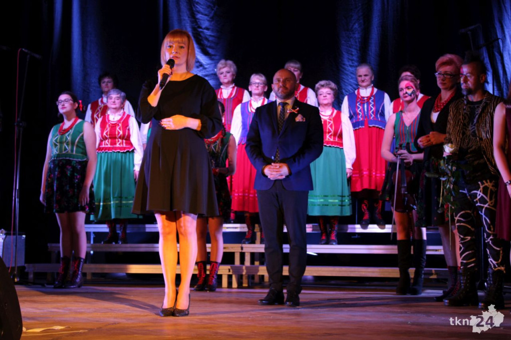 Stąporków: Uroczystości i świetny koncert na Święto Niepodległości [wideo, zdjęcia]