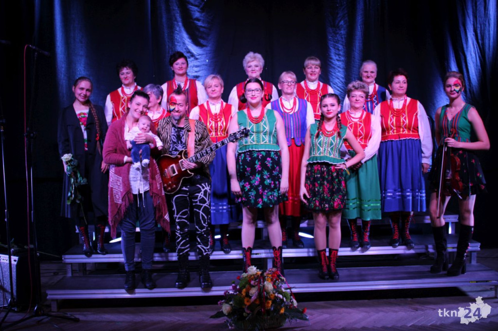 Stąporków: Uroczystości i świetny koncert na Święto Niepodległości [wideo, zdjęcia]