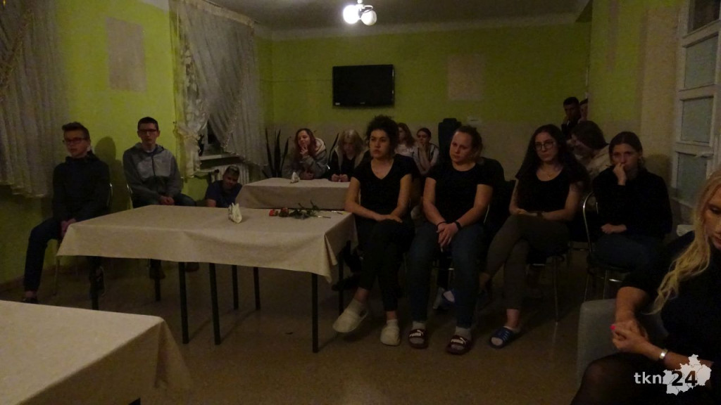 Kombatanci odwiedzili podopiecznych Bursy Szkolnej w Końskich [zdjęcia]