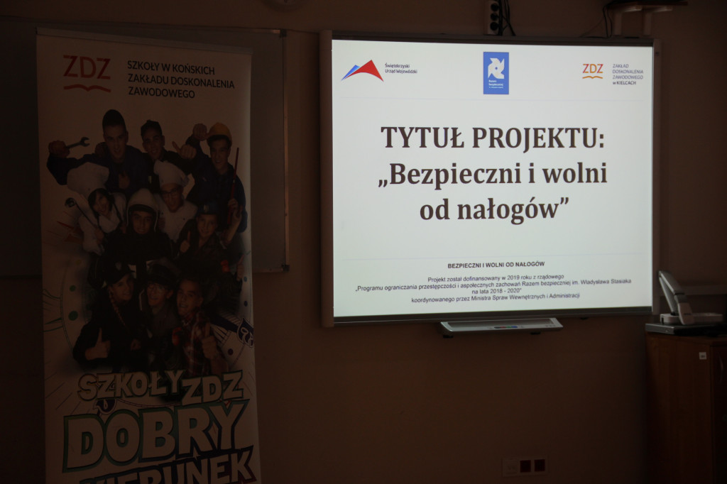 `Razem Bezpieczniej` w koneckim Zakładzie Doskonalenia Zawodowego [zdjęcia]