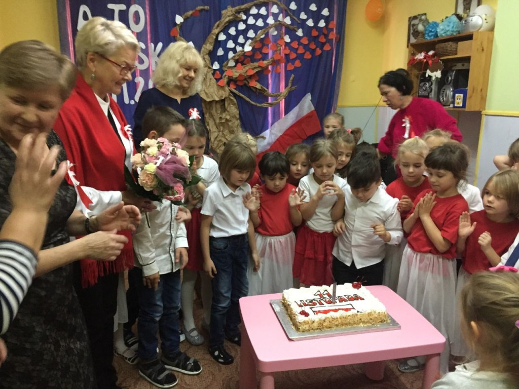 Obchody Święta Niepodległości w Przedszkolu nr 1 w Końskich [zdjęcia]