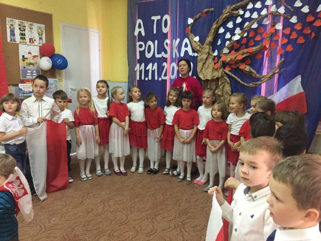 Obchody Święta Niepodległości w Przedszkolu nr 1 w Końskich [zdjęcia]