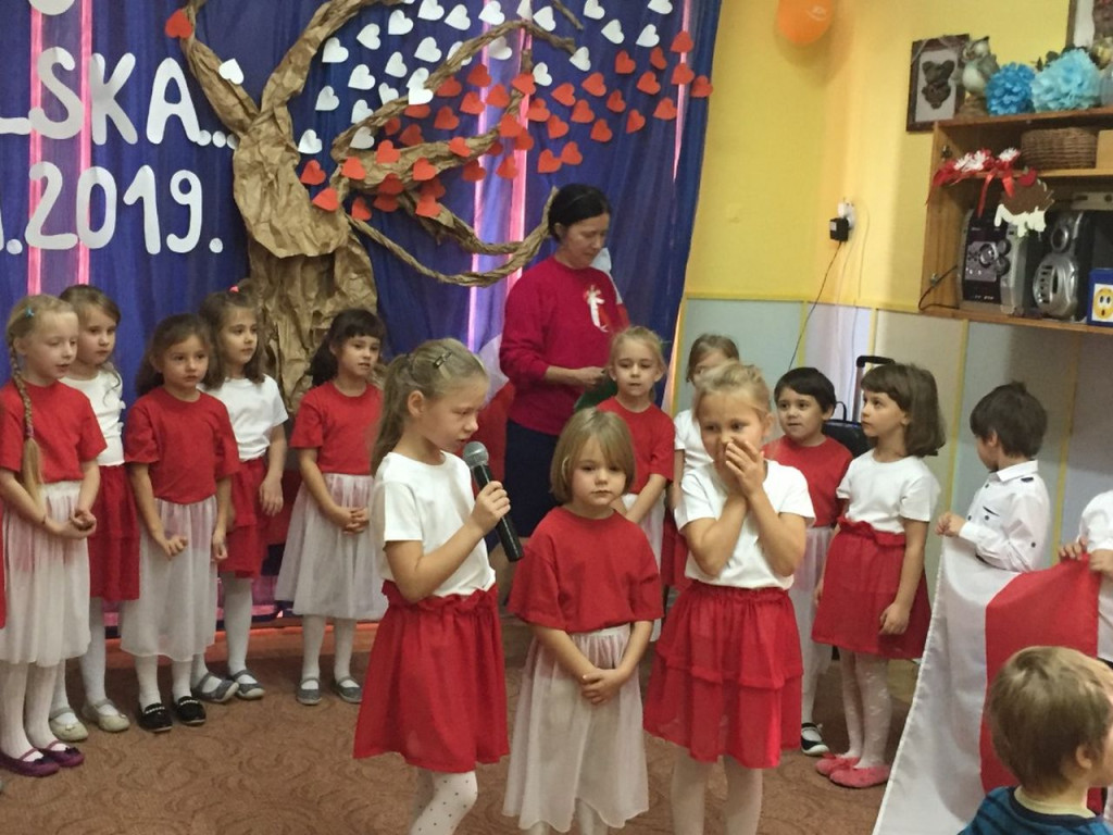 Obchody Święta Niepodległości w Przedszkolu nr 1 w Końskich [zdjęcia]