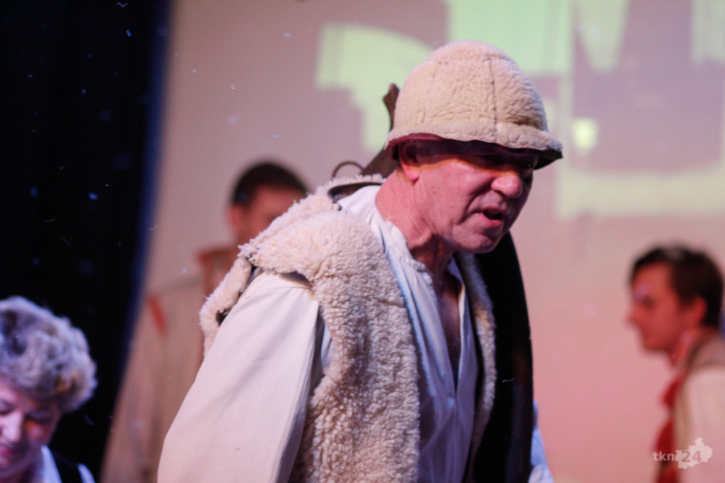 Wideo: Przedstawienie pełne folkloru w Domu Kultury