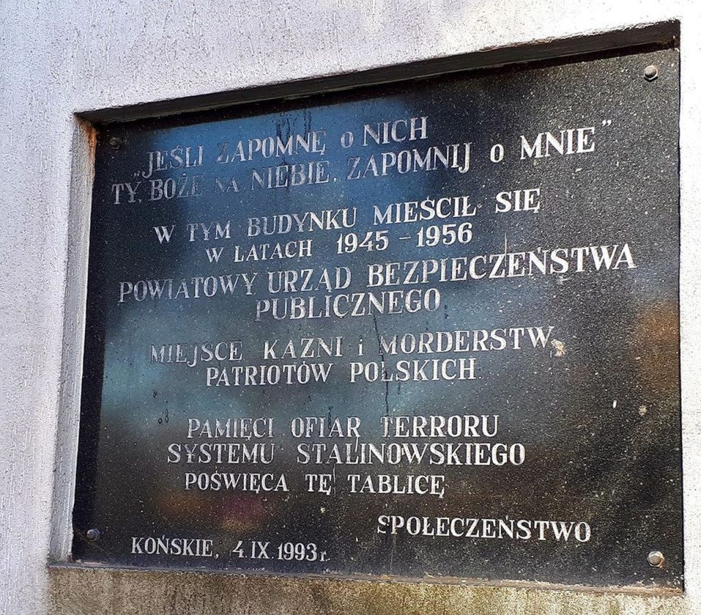 Poszukują zamordowanych w Urzędzie Bezpieczeństwa i proszą o pomoc [zdjęcia]