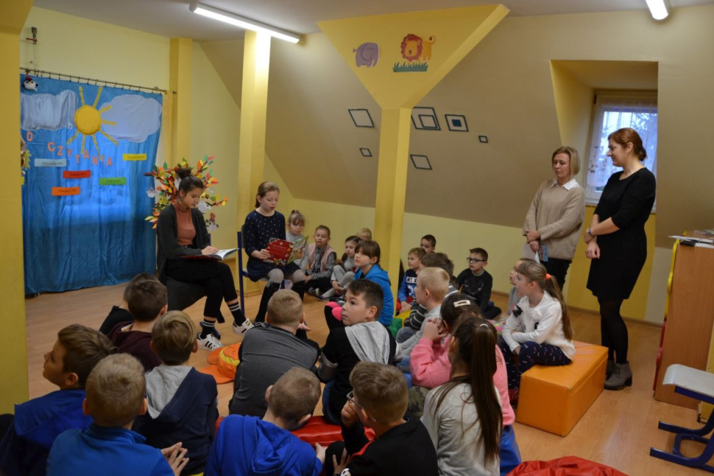 `Szkolne Przygody Gangu Słodziaków` w Rogowie [zdjęcia]