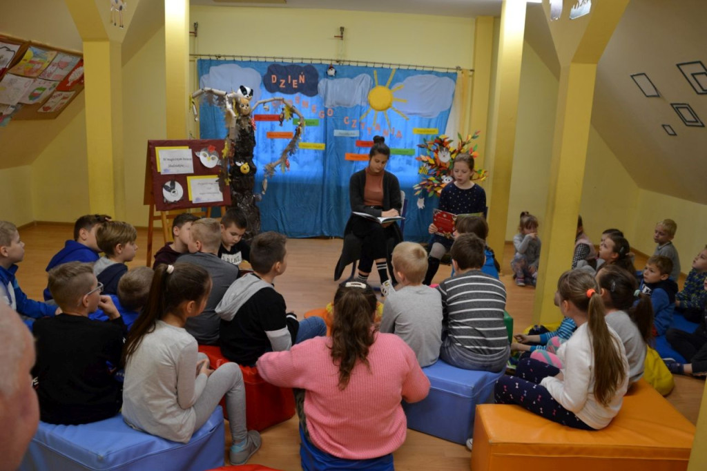 `Szkolne Przygody Gangu Słodziaków` w Rogowie [zdjęcia]