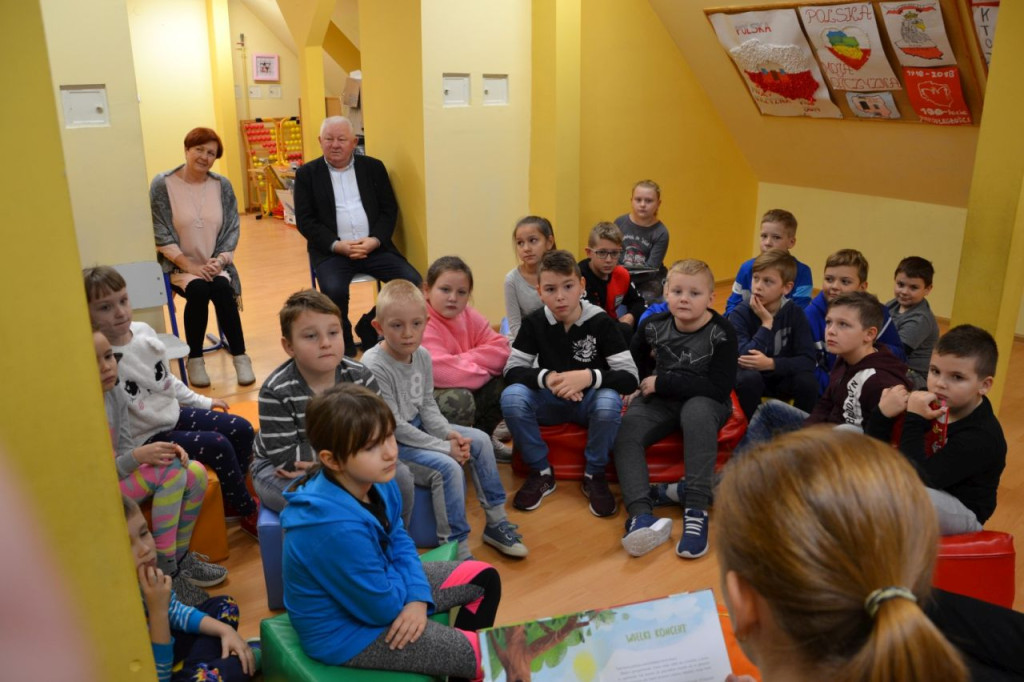 `Szkolne Przygody Gangu Słodziaków` w Rogowie [zdjęcia]