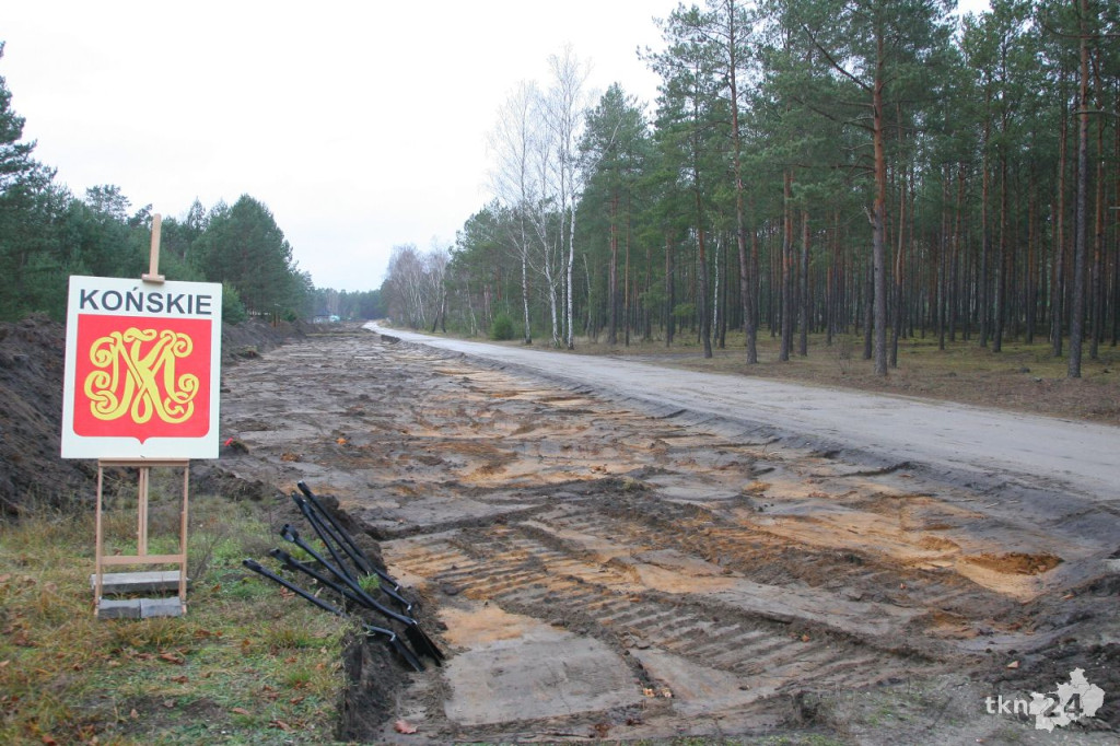 Rozpoczęli prace nad ulicą Jarzębinową w Sielpi! [wideo, zdjęcia]