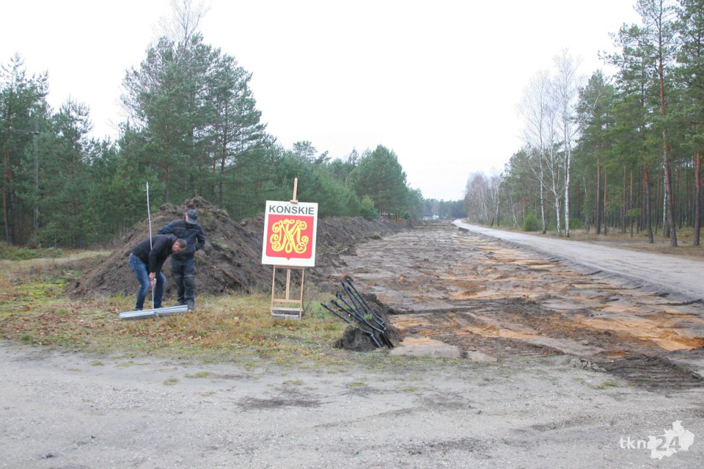 Rozpoczęli prace nad ulicą Jarzębinową w Sielpi! [wideo, zdjęcia]