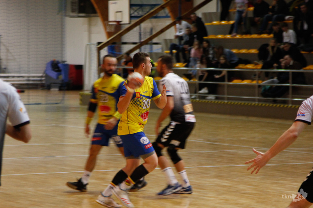 WIDEO: KSSPR przegrywa z AZS UJK Kielce