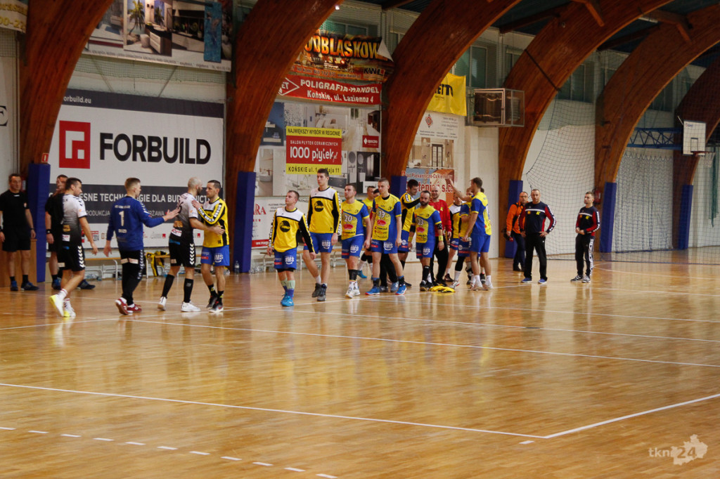 WIDEO: KSSPR przegrywa z AZS UJK Kielce