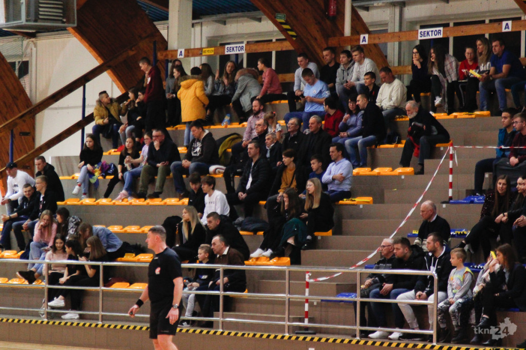 WIDEO: KSSPR przegrywa z AZS UJK Kielce