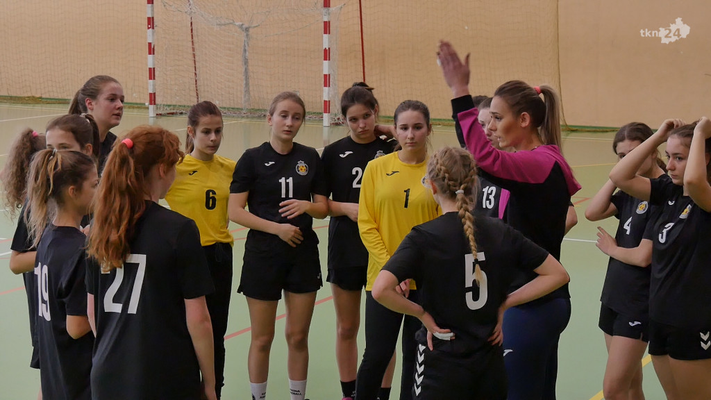 Przygotowania i start sezonu młodziczek Olimpii Końskie [wideo, zdjęcia]
