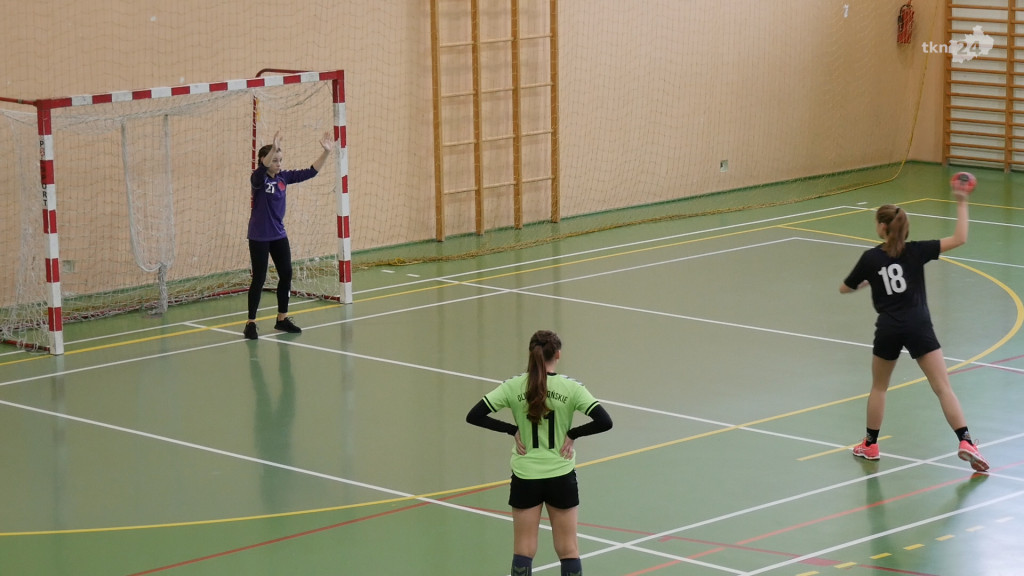 Przygotowania i start sezonu młodziczek Olimpii Końskie [wideo, zdjęcia]