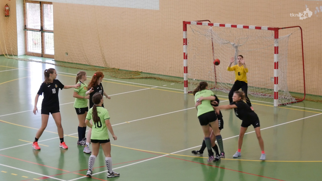 Przygotowania i start sezonu młodziczek Olimpii Końskie [wideo, zdjęcia]