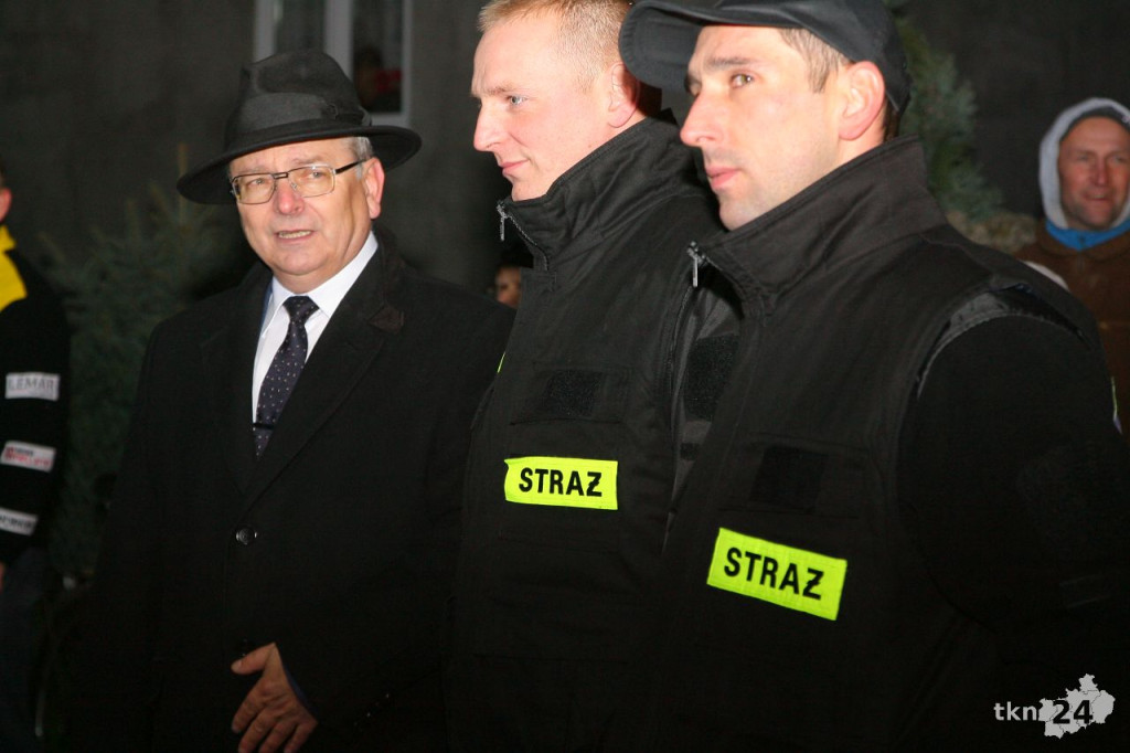 OSP Modliszewice ma nowy wóz! Powitanie było efektowne! [wideo, zdjęcia]