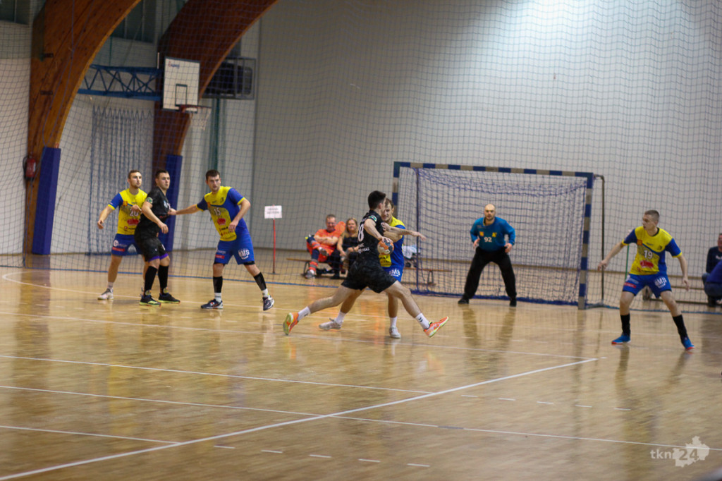 WIDEO: KSSPR Końskie - KSZO Odlewnia Ostrowiec Św. 34:31