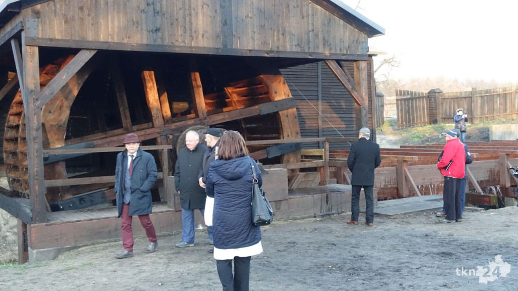 Maleniec na nowo! Fabryka znów pracuje i robi ogromne wrażenie! [wideo, zdjęcia]