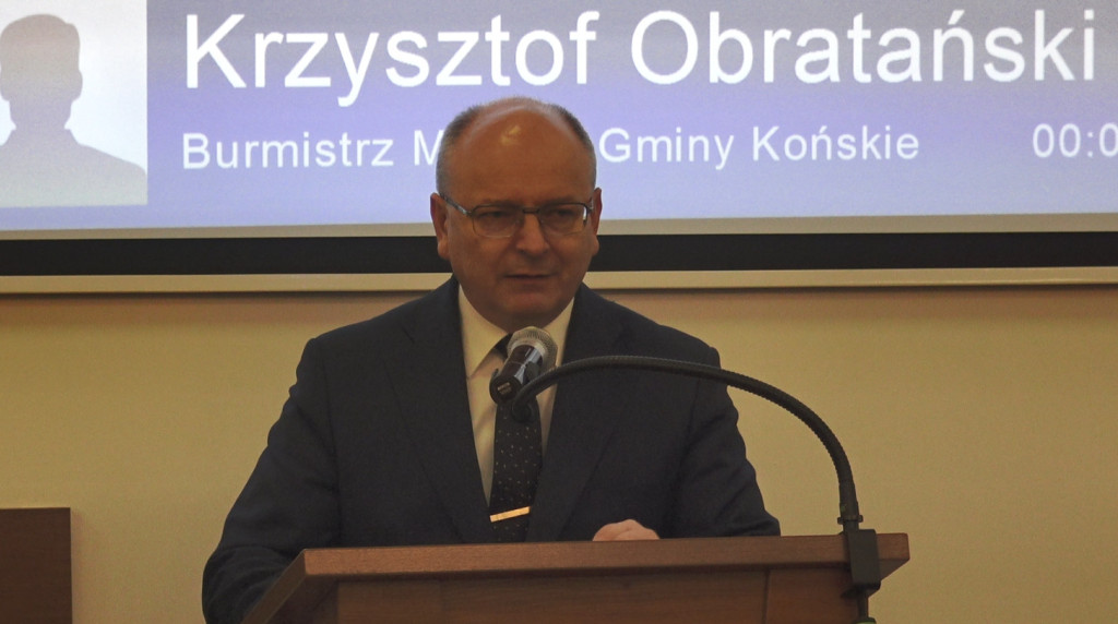 Końskie: Spór o dworzec i przedszkola na sesji Rady Miejskiej [wideo, zdjęcia]
