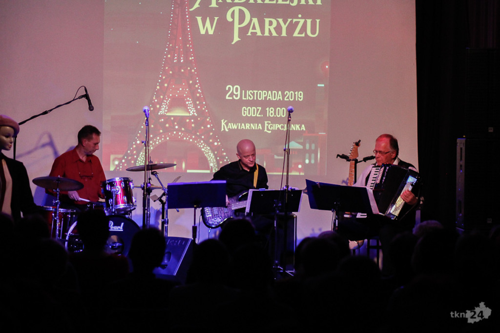 WIDEO: Andrzejki w Paryżu w MGDK Końskie