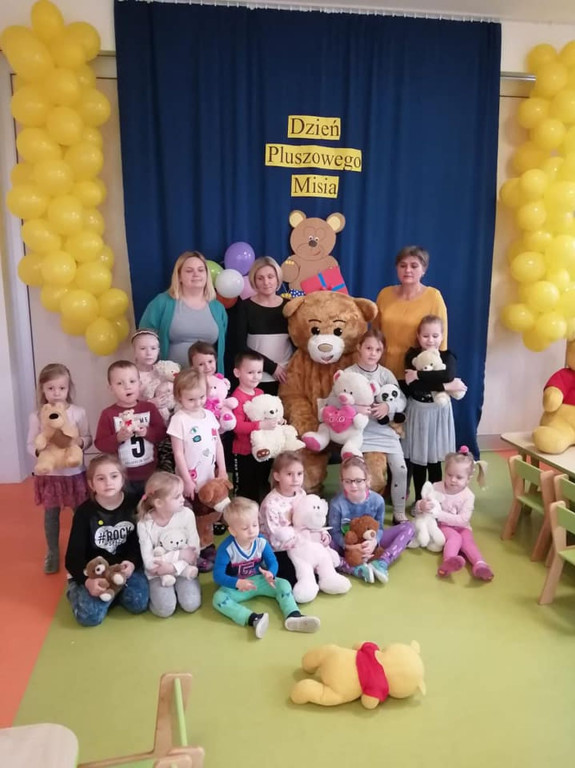 Pluszowy miś uczył angielskiego najmłodszych w powiecie! [wideo, zdjęcia]