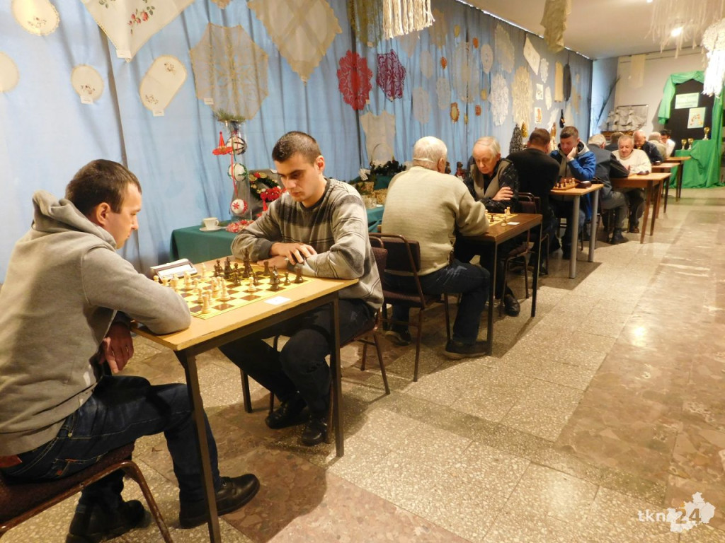 Mistrz Szachownicy 2019. Turniej Szachowy o Puchar Burmistrza Stąporkowa [zdjęcia]
