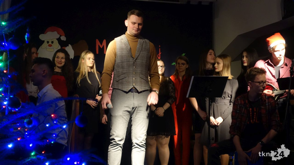 Ponad 22 tysiące zł zebrali podczas koncertu charytatywnego w I LO! [wideo, zdjęcia]