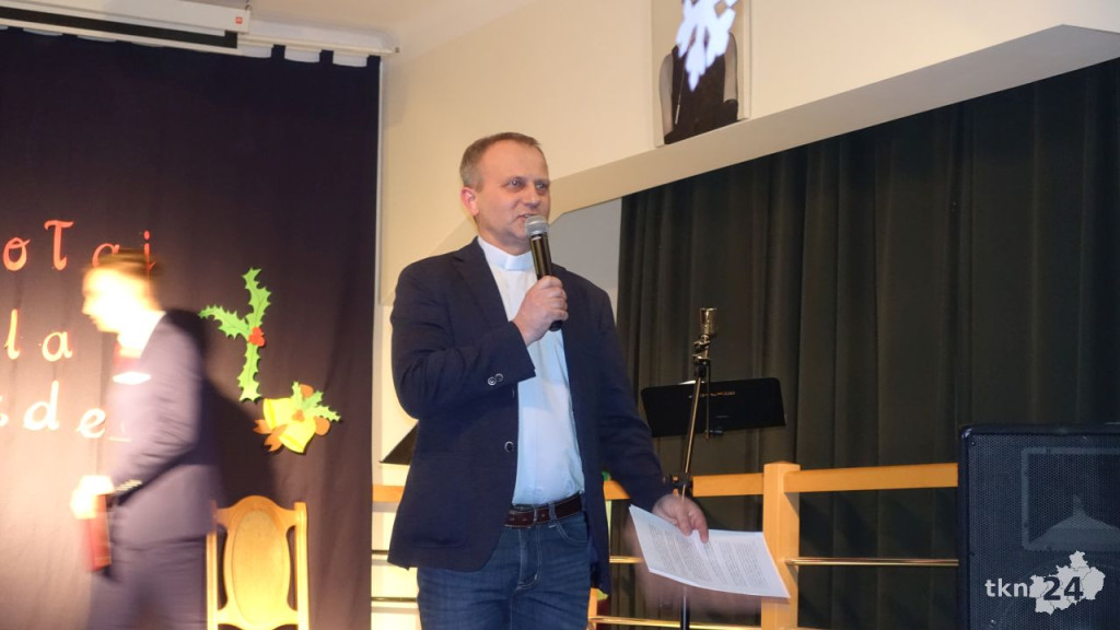 Ponad 22 tysiące zł zebrali podczas koncertu charytatywnego w I LO! [wideo, zdjęcia]