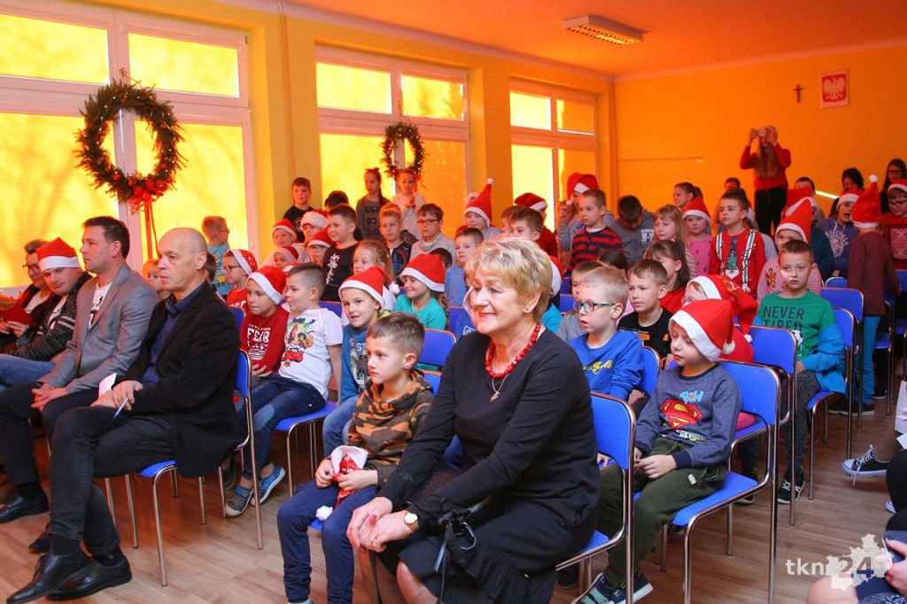 Mikołajki w Rudzie Malenieckiej z myślą o zwierzętach [wideo, zdjęcia]