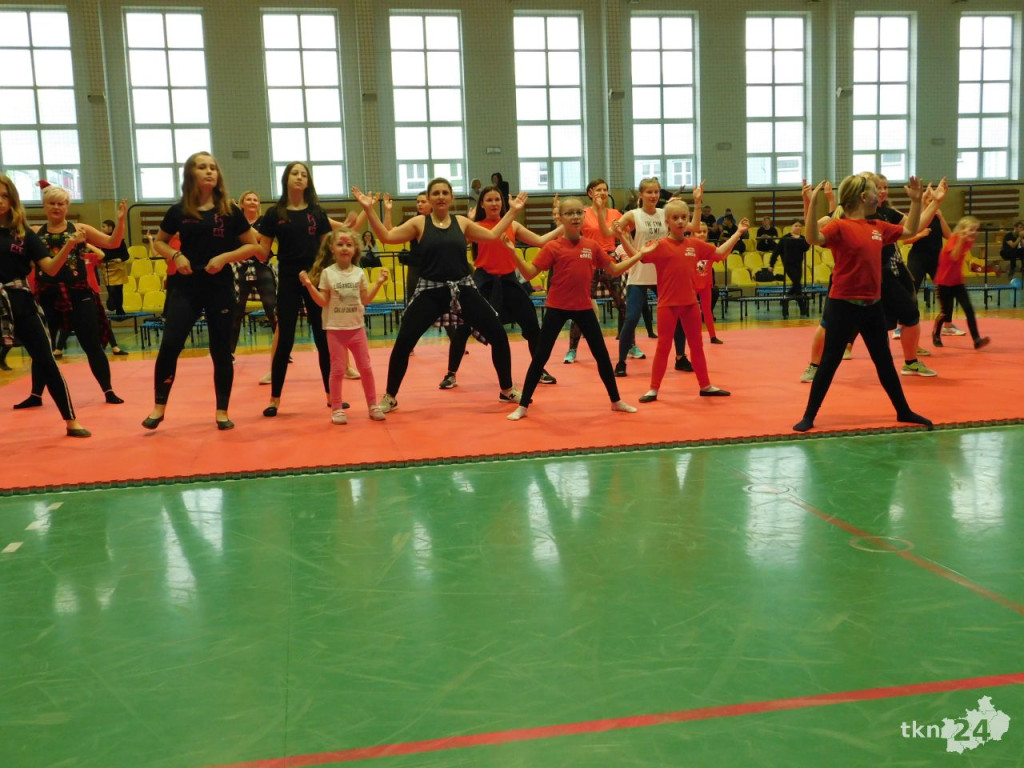 Charytatywny 3 Mikołajkowy Maraton Fitness dla Michała już za nami! [wideo, zdjęcia]