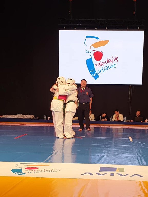 Osiem medali Koneckiego Klubu Karate na prestiżowym Kokoro Cup! [zdjęcia]