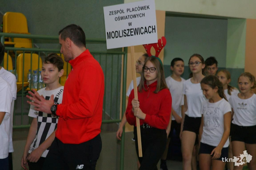 To już siedemnasty taki turniej! Za nami Mikołajkowe zmagania w Końskich! [wideo, zdjęcia]