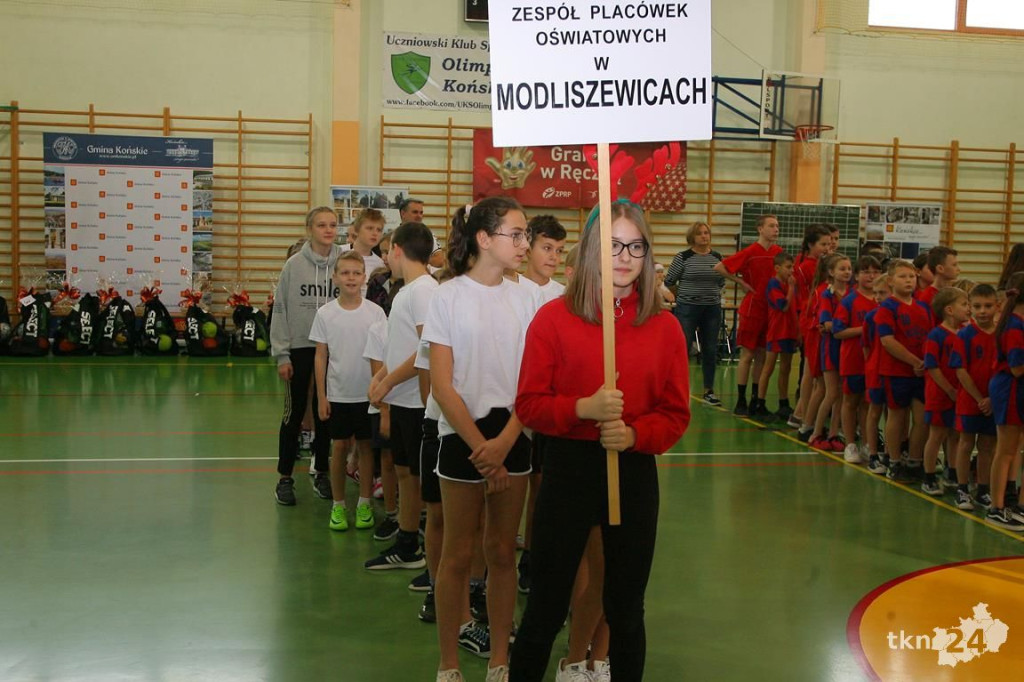 To już siedemnasty taki turniej! Za nami Mikołajkowe zmagania w Końskich! [wideo, zdjęcia]