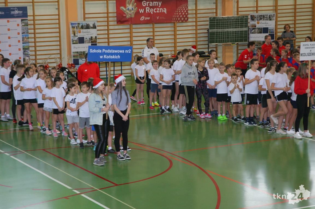To już siedemnasty taki turniej! Za nami Mikołajkowe zmagania w Końskich! [wideo, zdjęcia]