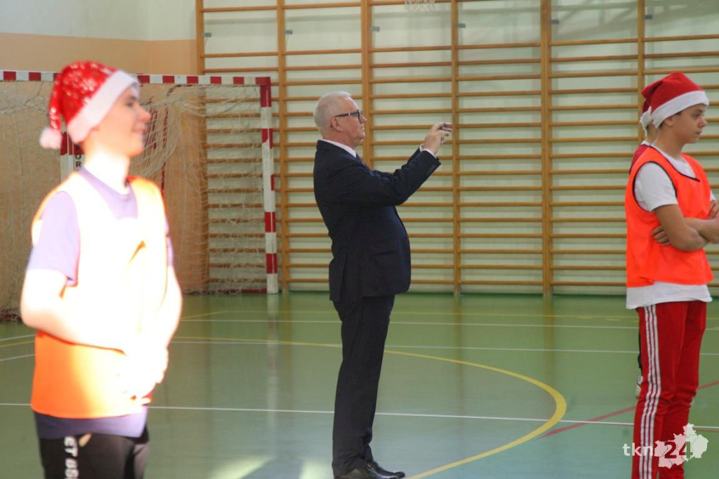 To już siedemnasty taki turniej! Za nami Mikołajkowe zmagania w Końskich! [wideo, zdjęcia]