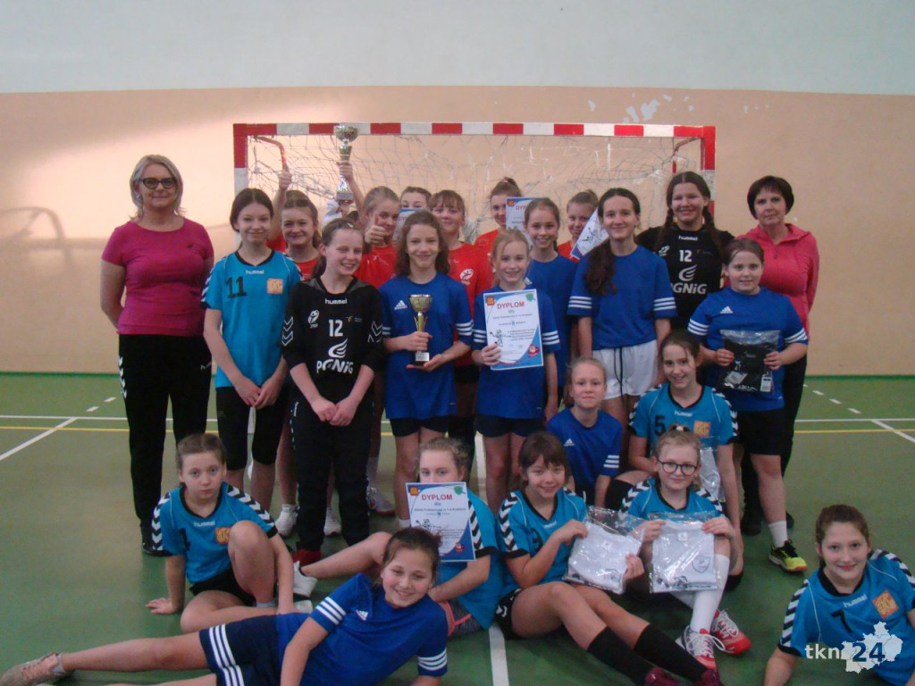 Dużo grania, radości i moc nagród na X Mikołajkowym Turnieju Olimpii! [zdjęcia]