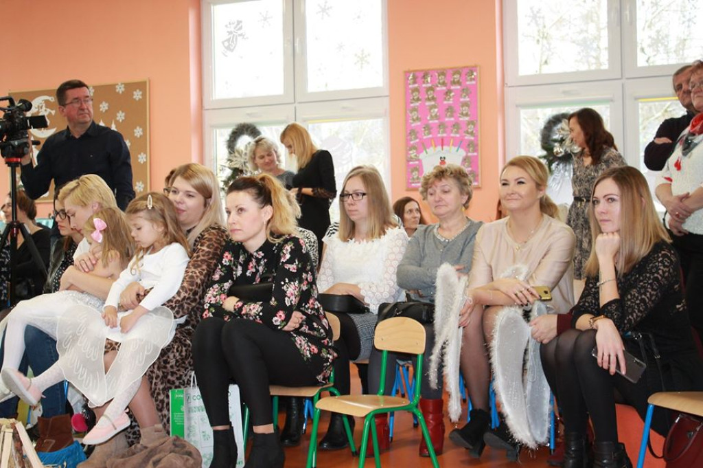 Rodzinne Jasełka w Smykowie. Przedszkolaki w roli głównej [zdjęcia]