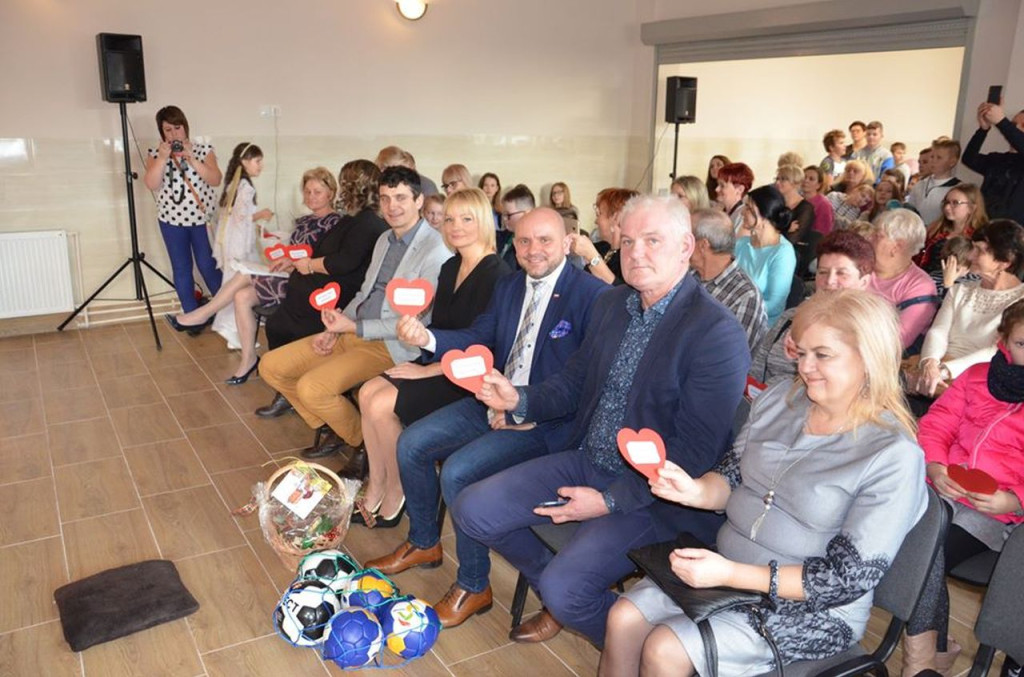 Uczniowie z Krasnej przedstawili piękne jasełka [zdjęcia]