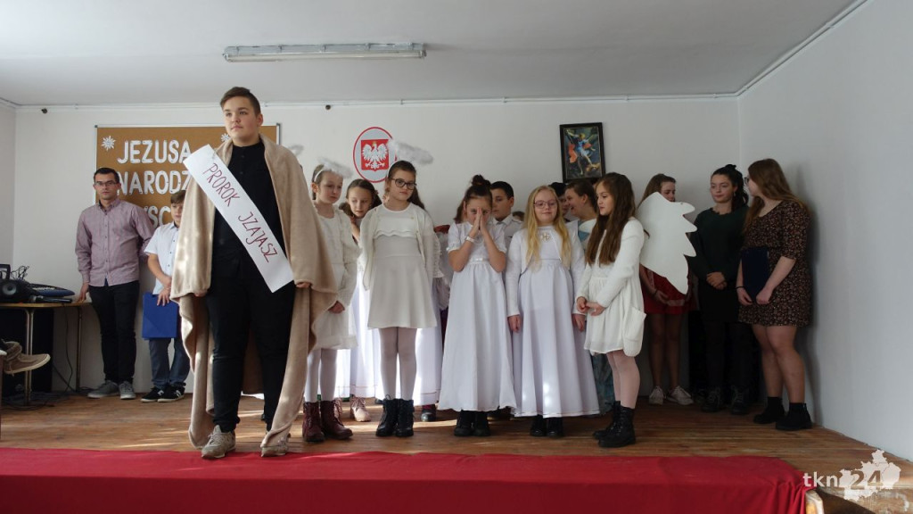 Starsi i potrzebujący spotkali się na wigilii w Pilczycy [wideo, zdjęcia]