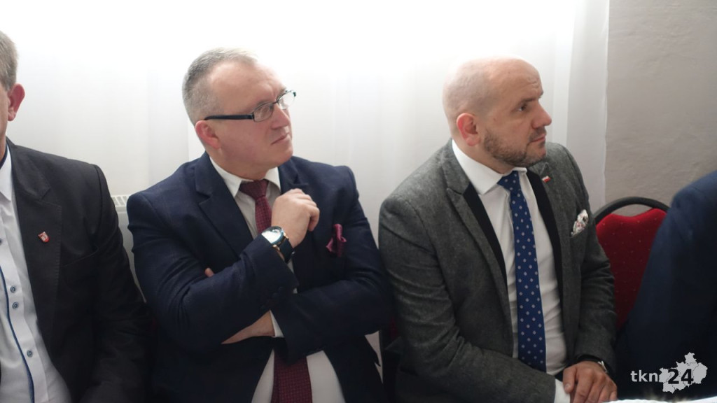 Starsi i potrzebujący spotkali się na wigilii w Pilczycy [wideo, zdjęcia]
